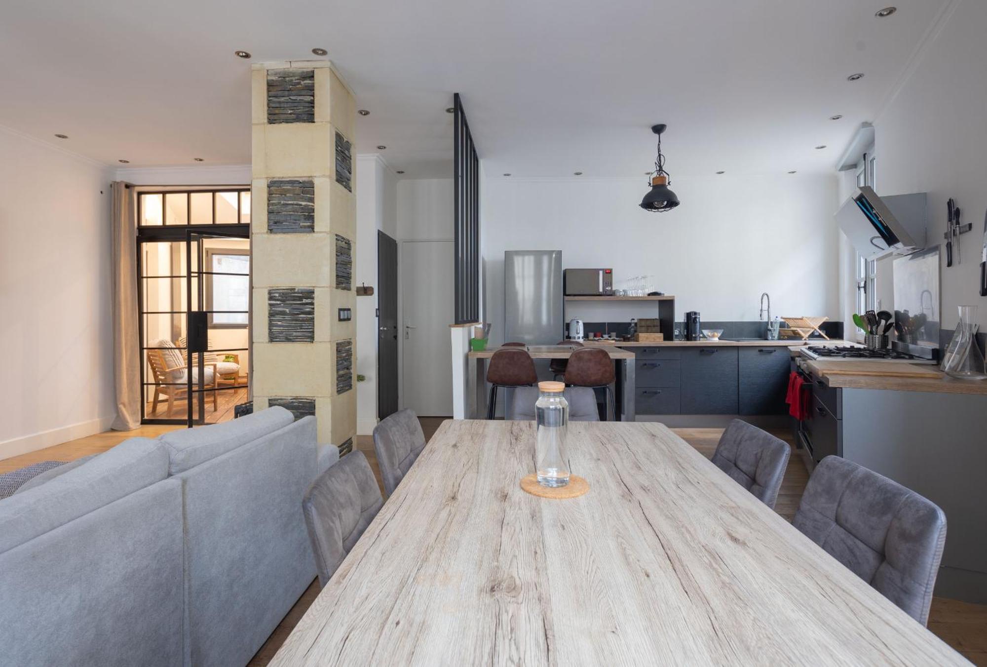 Appartement Spacieux Au Coeur D'Angers Etage 1 - 6 Personnes Extérieur photo